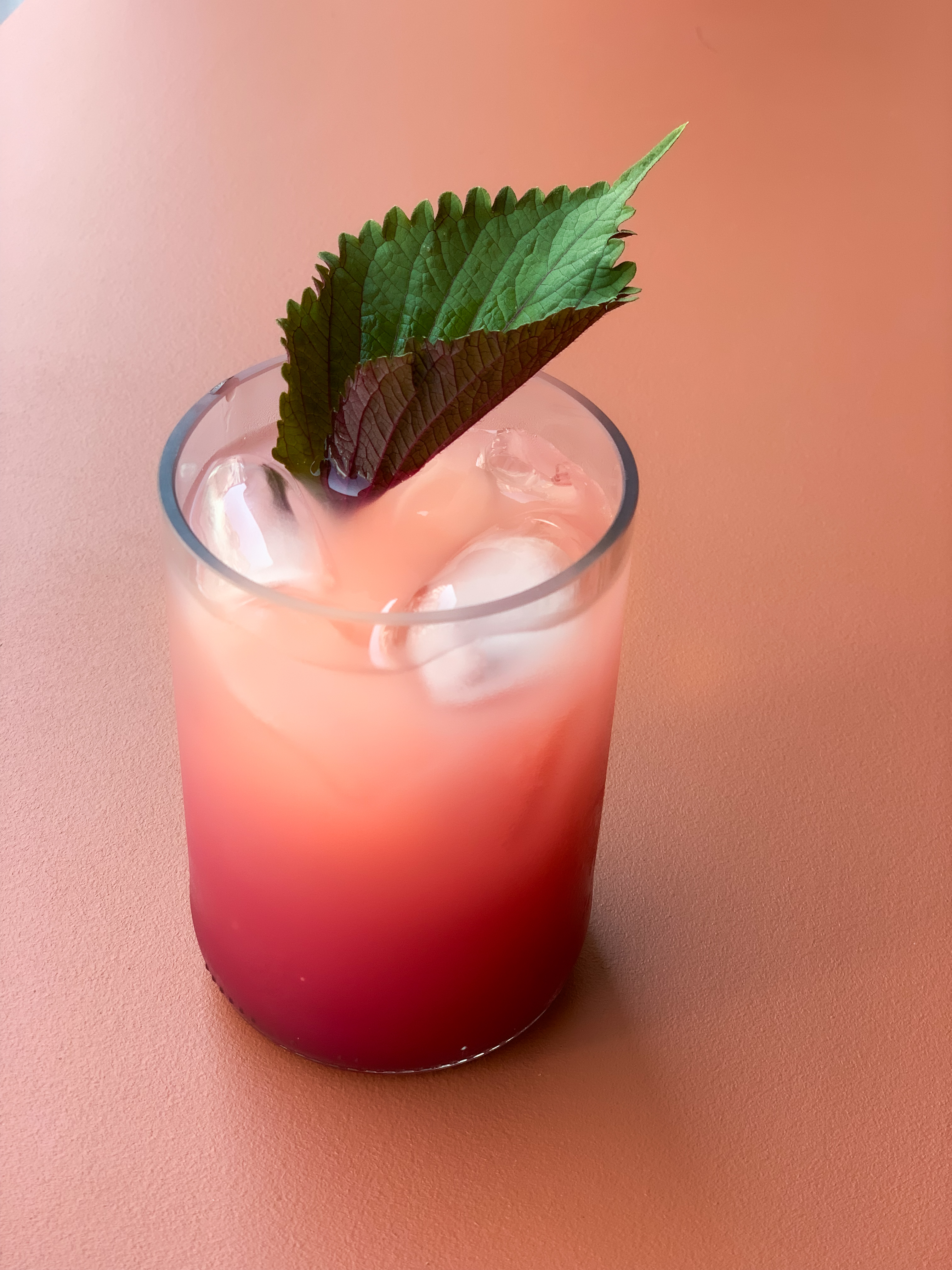 Boisson signature au sésame de Kumquat Café